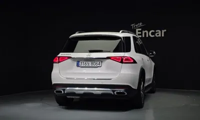Mercedes-Benz GLE-Class 2023, 99007 км, за 42946.81 USD
