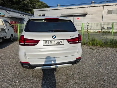 BMW X5 2017, 77000 км, за 21990.29 USD