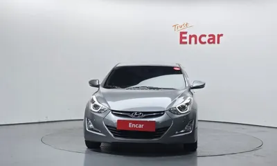 Hyundai Avante 2016, 129514 км, за 3767.85 USD