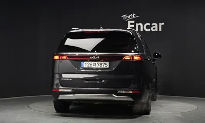 Kia Canival 2023, 21838 км, за 18874.16 USD