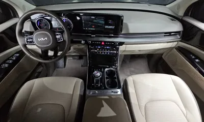 Kia Canival 2023, 21838 км, за 18874.16 USD - фото 7