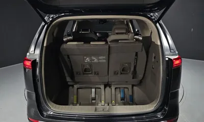 Kia Canival 2023, 21838 км, за 18874.16 USD - фото 20