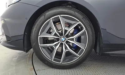 BMW 5-Series 2025, 9295 км, за 43774.43 USD