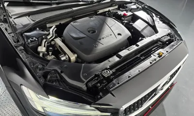 Volvo V60 2020, 75467 км, за 18476.81 USD - фото 6