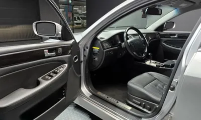 Hyundai Genesis 2012, 86134 км, за 4926.43 USD - фото 11