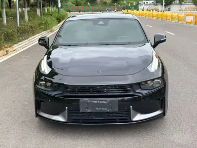Lynk & Co 03 2020, 130000 км, за 6852.13 USD
