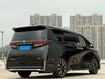 Toyota Vellfire 2024, 28000 км, за 118891.16 USD - фото 14