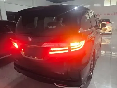 Honda Odyssey 2020, 57800 км, за 16343.12 USD - фото 7