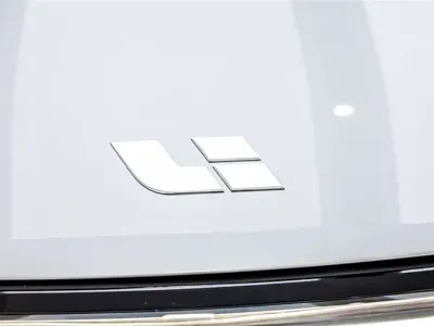 Li Auto Li L8 2022, 70000 км, за 30371.67 USD - фото 15