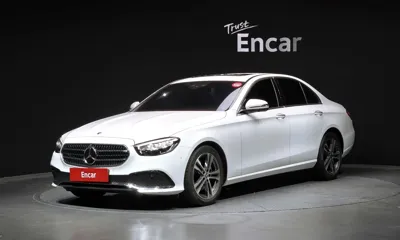 Mercedes-Benz E-Class · 2023 год