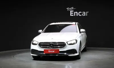 Mercedes-Benz E-Class 2023, 43722 км, за 25677.69 USD