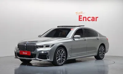 BMW 7-Series · 2022 год