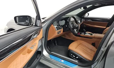 BMW 7-Series 2022, 51510 км, за 45884.21 USD - фото 10