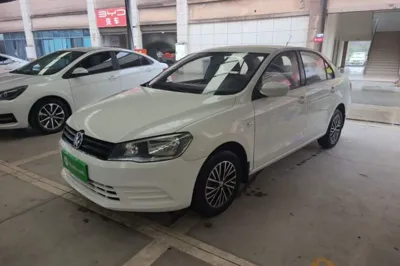 Volkswagen Jetta · 2015 год