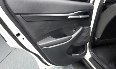 Kia Seltos 2022, 109768 км, за 11027.96 USD - фото 25