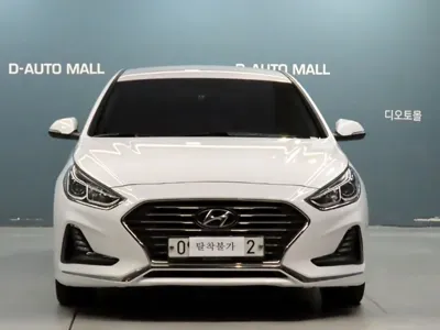 Hyundai Sonata 2018, 31183 км, за 9621.01 USD