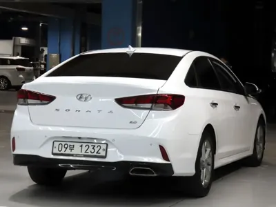 Hyundai Sonata 2018, 31183 км, за 9621.01 USD