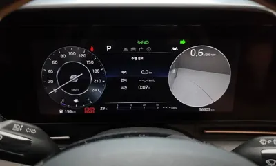 Kia Canival 2023, 56603 км, за 20145.61 USD - фото 8