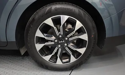 Kia Canival 2023, 56603 км, за 20145.61 USD - фото 21