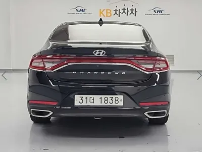 Hyundai Grandeur 2019, 211512 км, за 5324.06 USD