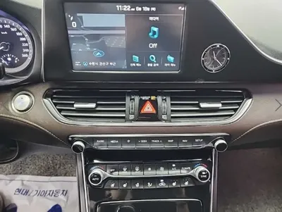 Hyundai Grandeur 2019, 211512 км, за 5324.06 USD - фото 10