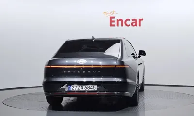 Hyundai Grandeur 2023, 47833 км, за 21483.36 USD