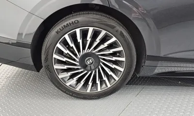 Hyundai Grandeur 2023, 47833 км, за 21483.36 USD