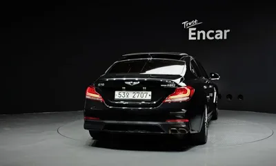 Genesis G70 2018, 93233 км, за 11166.57 USD