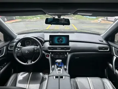 Honda UR-V 2024, 30000 км, за 21159.1 USD - фото 9