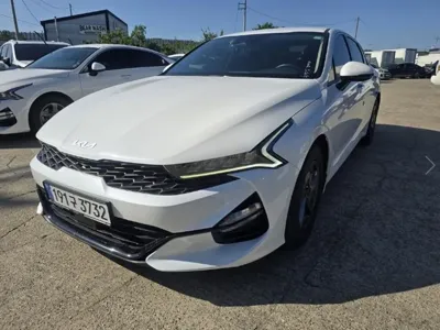 Kia K5 2023, 64732 км, за 12685.41 USD