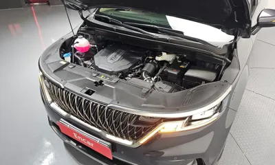 Kia Canival 2023, 8390 км, за 22149.85 USD - фото 6