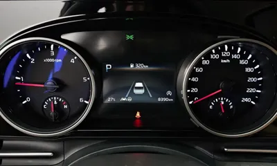 Kia Canival 2023, 8390 км, за 22149.85 USD - фото 8
