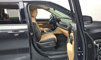 Kia Canival 2023, 8390 км, за 22149.85 USD - фото 26