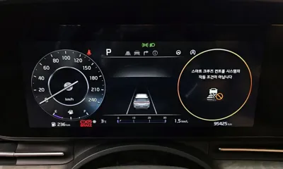 Kia Canival 2023, 95425 км, за 17876.87 USD - фото 8