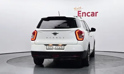 KG_Mobility_Ssangyong TIBOLI 2017, 194876 км, за 3120.33 USD