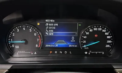 Ford Explorer 2023, 25146 км, за 23442.07 USD - фото 8