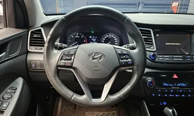 Hyundai Tucson 2016, 139925 км, за 8079.46 USD - фото 13