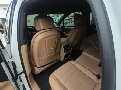 Porsche Cayenne 2023, 54000 км, за 72206.91 USD - фото 9