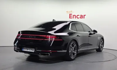 Genesis G90 2022, 72622 км, за 65110.35 USD