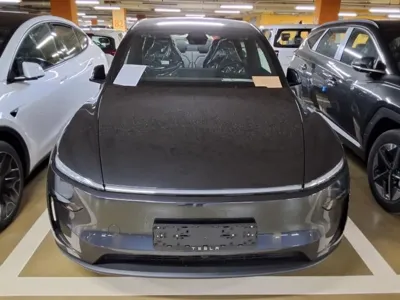 Tesla Model Y 2026, 5 км, за 33615.65 USD