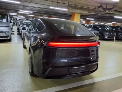 Tesla Model Y 2026, 5 км, за 33615.65 USD - фото 12