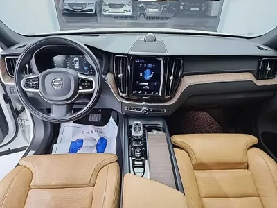 Volvo XC60 2021, 88121 км, за 24655.24 USD - фото 7