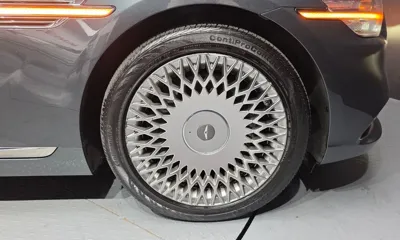 Genesis G90 2021, 118021 км, за 23653.78 USD