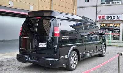 Chevrolet Express Van 2017, 49317 км, за 29230.15 USD