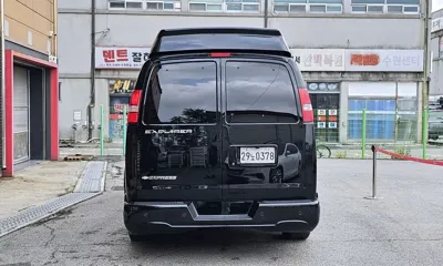 Chevrolet Express Van 2017, 49317 км, за 29230.15 USD