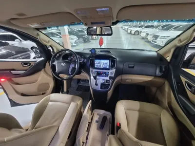 Hyundai Starex 2016, 90000 км, за 10358.31 USD - фото 11