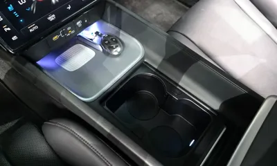 Hyundai Grandeur 2023, 45730 км, за 24069.76 USD - фото 28