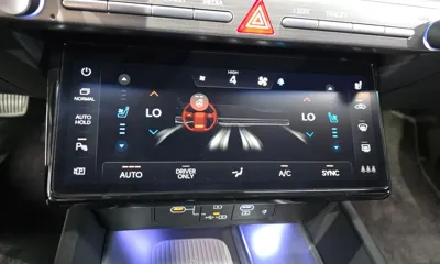 Hyundai Grandeur 2023, 45730 км, за 24069.76 USD - фото 32