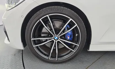 BMW 3-Series 2022, 63836 км, за 18883.89 USD