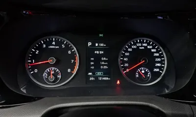 Kia K5 2022, 121459 км, за 10538.65 USD - фото 8